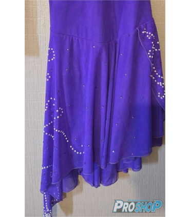 Tunique d'occasion, modèle unique, taille 14-16 ans  Nombreux stras