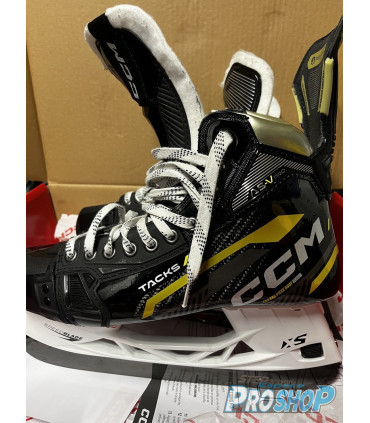 Patins CCM TACKS AS-V Pro 9.5 / 45 wide occasion